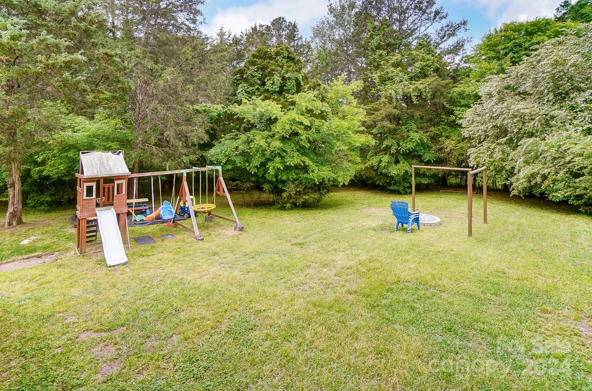 Planters Row - Residential