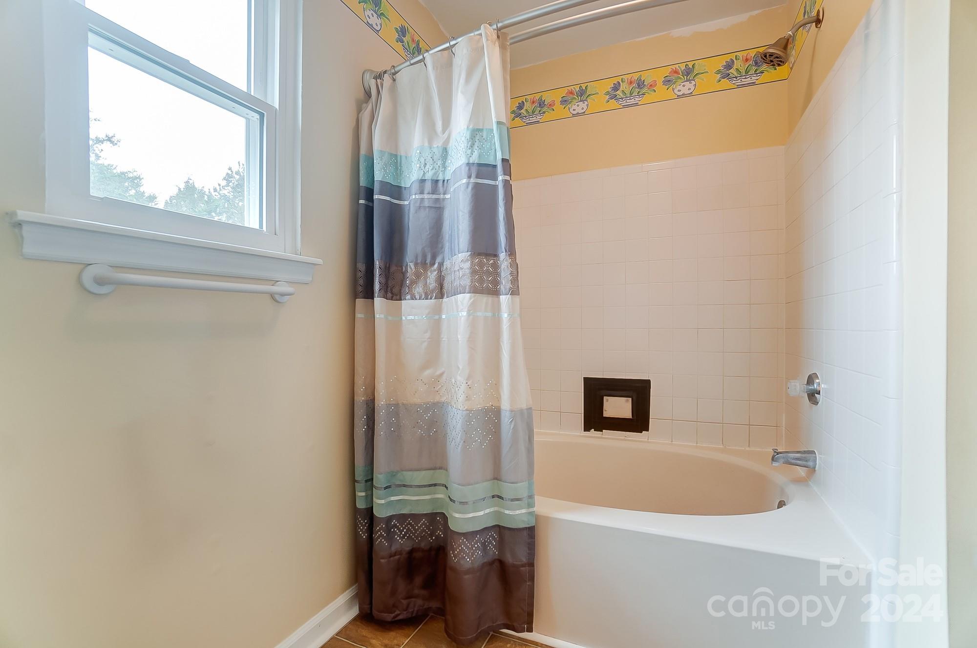 Planters Row - Residential