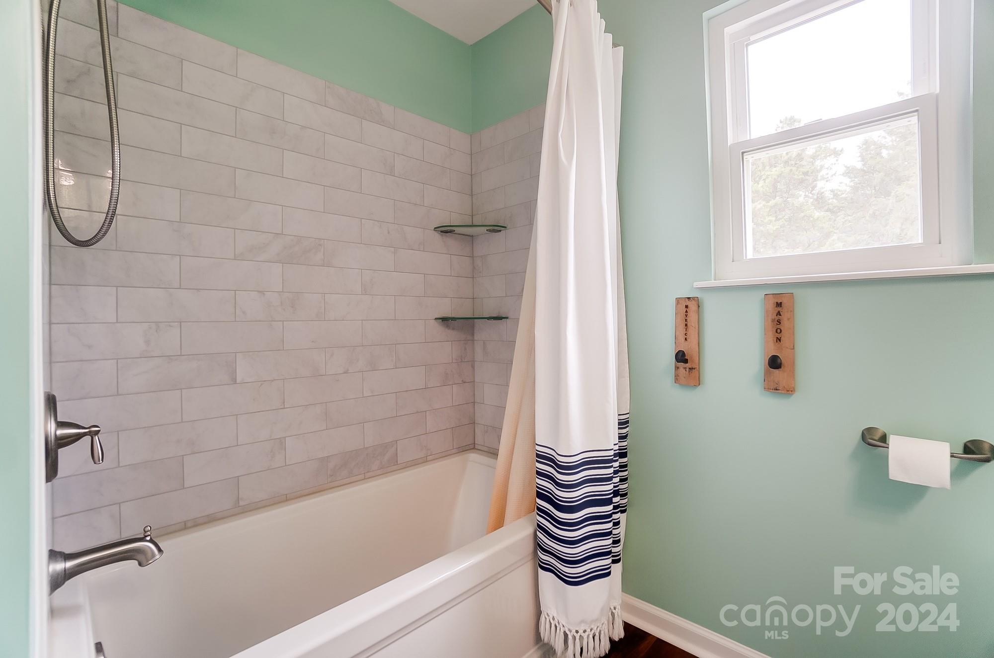 Planters Row - Residential