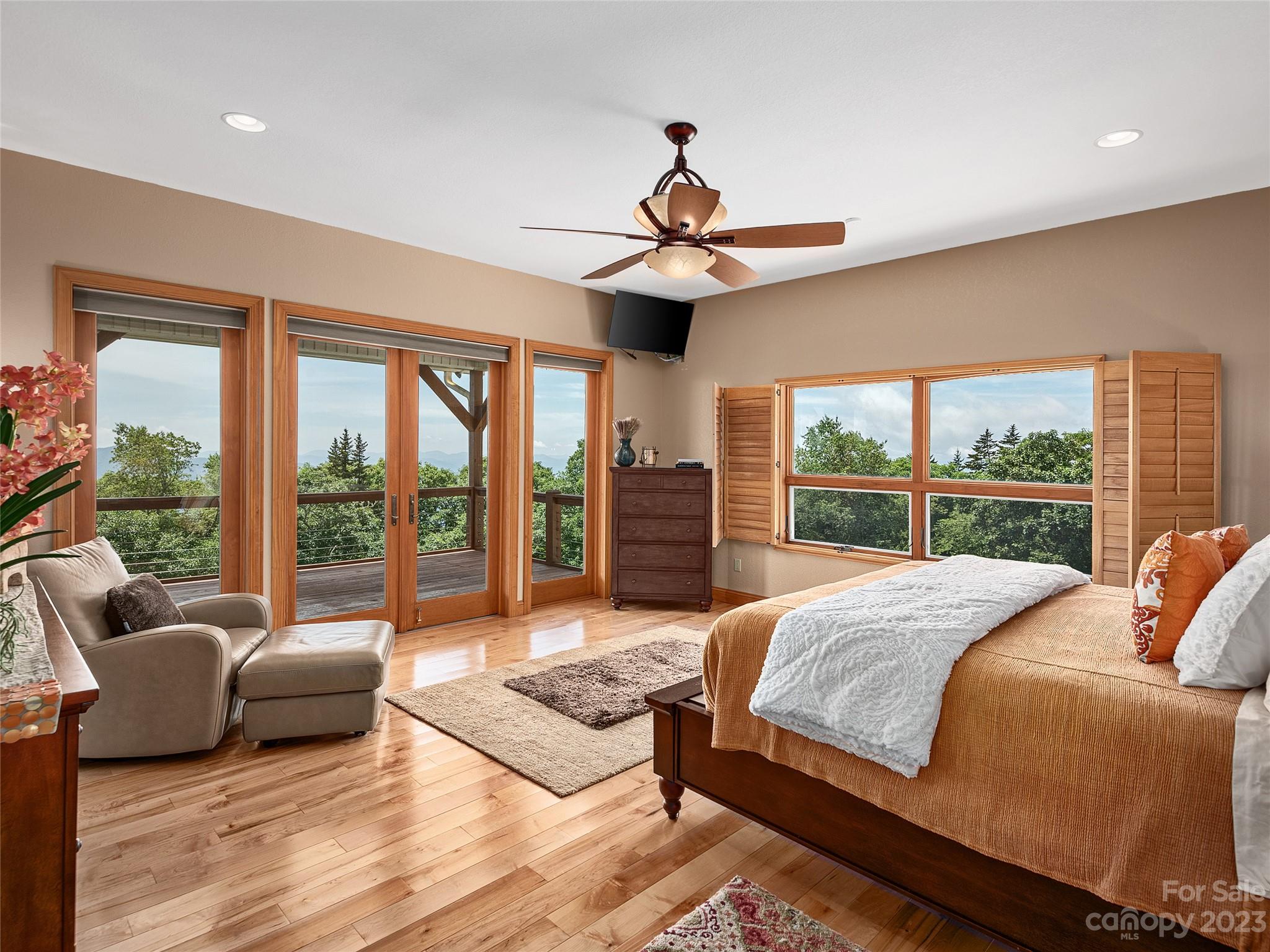 Hi-Mountain - Residential