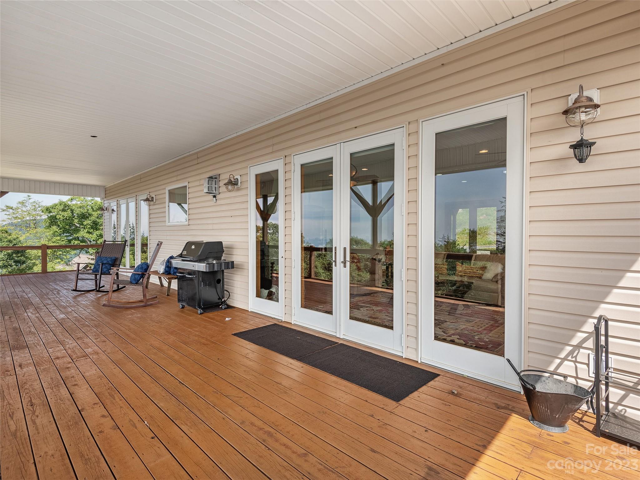 Hi-Mountain - Residential