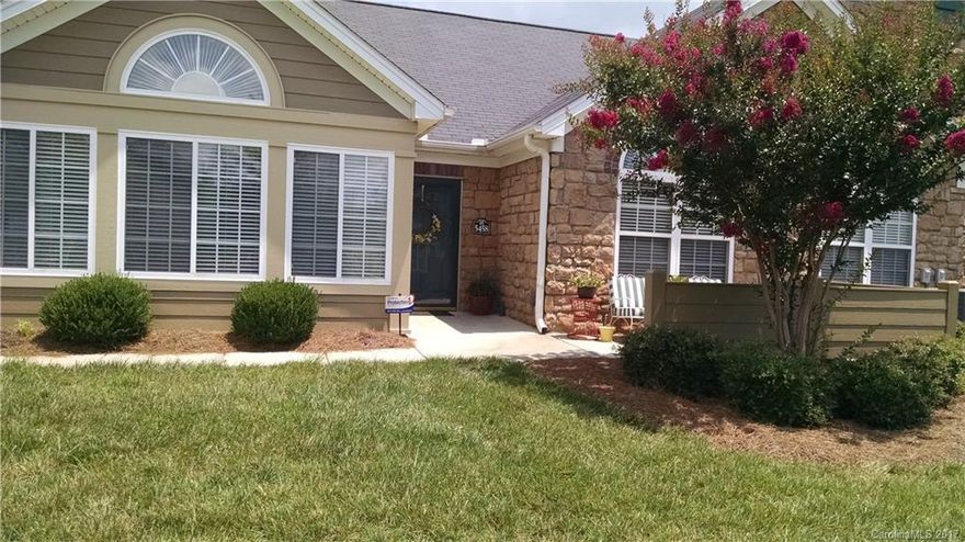 Immaculate ranch style end condo with many upgrades,Spacious open floor plan,2 bedrooms with 2 additional rooms used as sun room and den/office.Bamboo hardwood floors.Tile in kitchen and bathrooms. Custom plantation blinds, cathedral ceilings, granite counter tops in kitchen & bathrooms, Sun room with French doors. Corner fireplace in great room. Spacious Master bedroom, dual bathroom sinks, seat in shower, custom built walk-in closet.$1,000 allowance for touch up painting with acceptable offer.