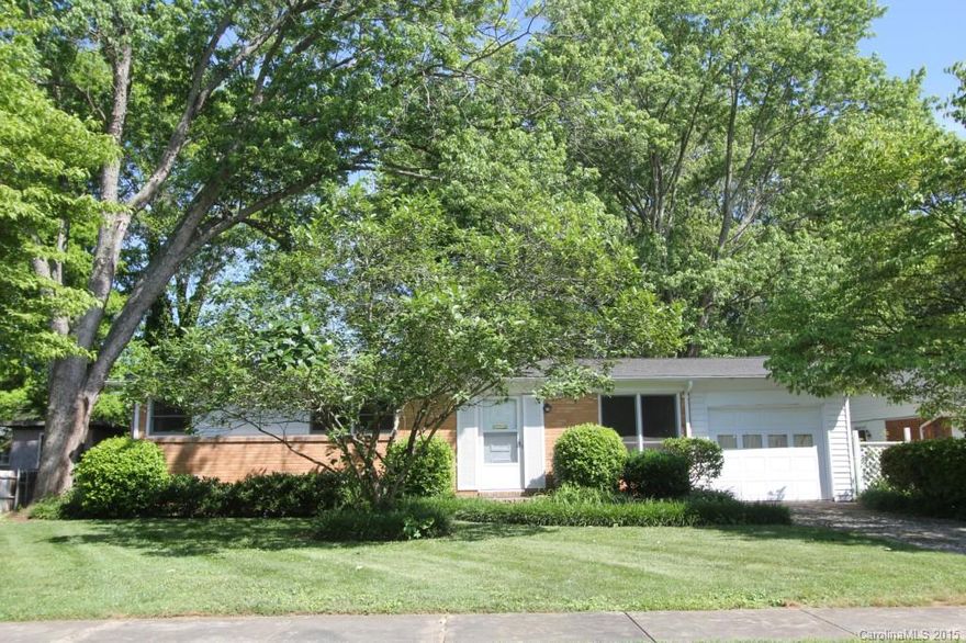 Priced to sell! Lovely quiet cul-de-sac in convenient Charlotte location. Brick ranch with 1 car garage, fenced in yard, needs work but has lots of potential.  HVAC installed in Dec 2013. Plumbing was re-done. Sold 'as-is'.