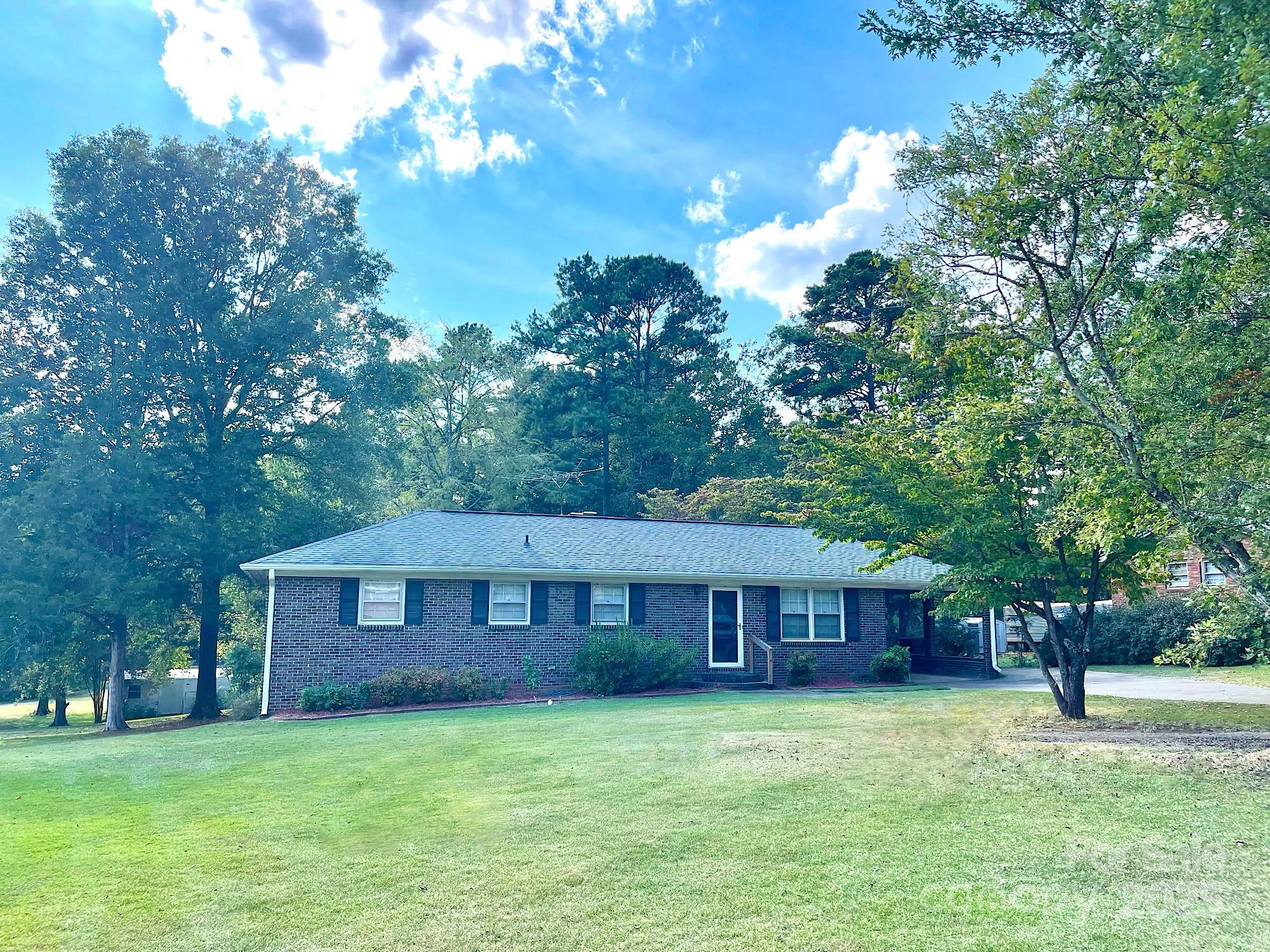 English Garden Park - Residential