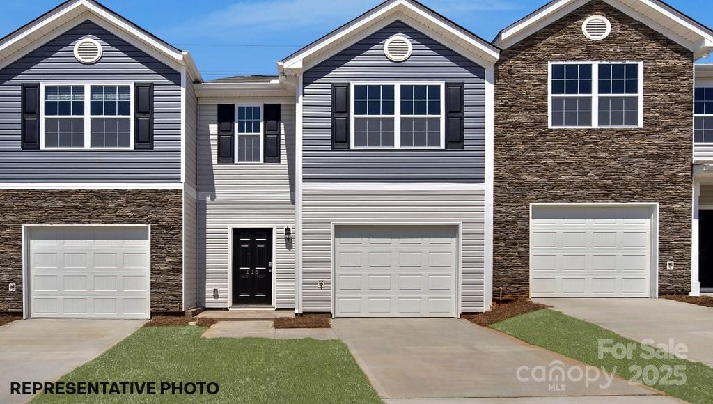 729 Wagon Cross Court