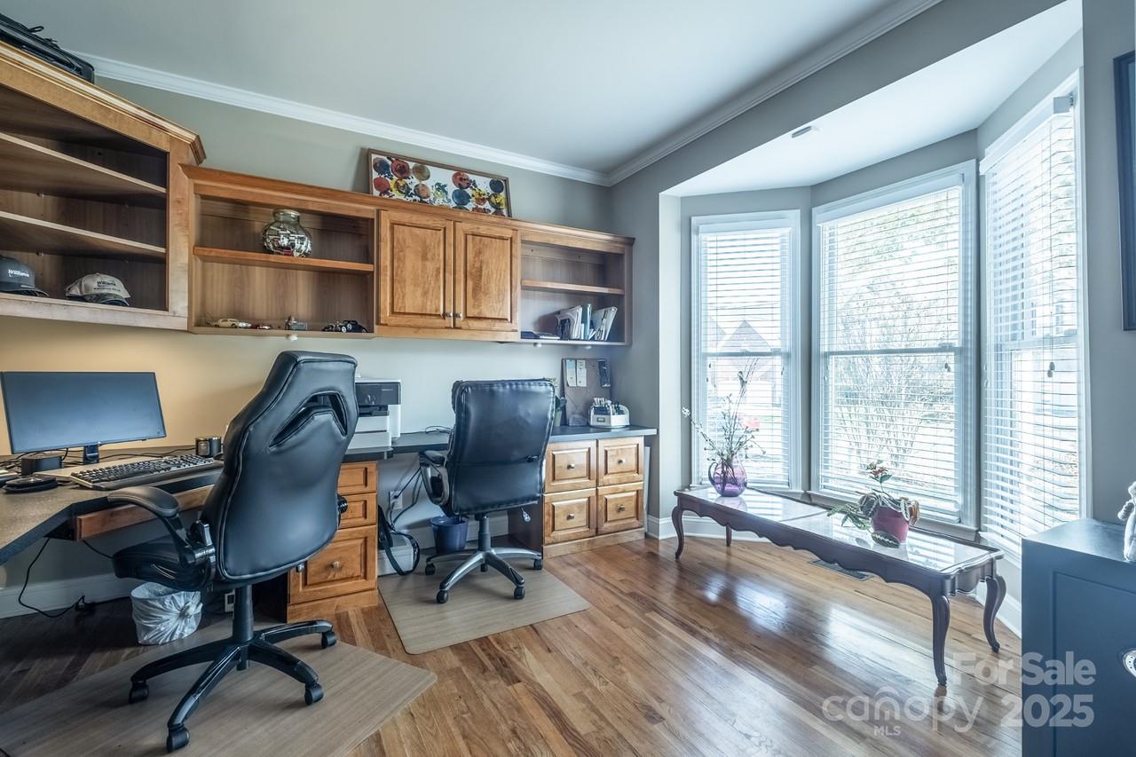 133 N Audubon Avenue