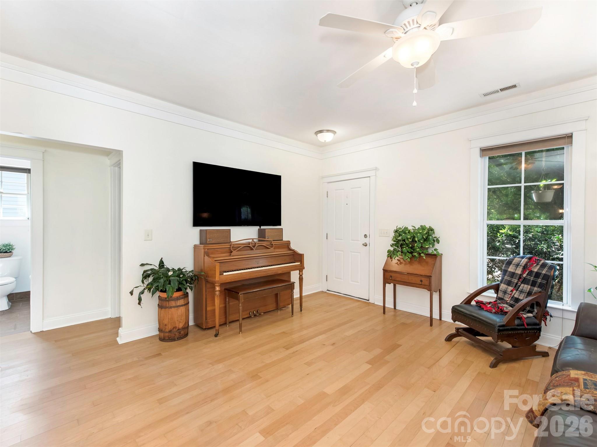 8214 Ballymore Court