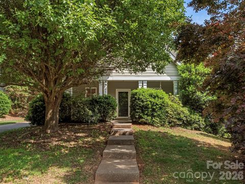 Photo of 8214 Ballymore Court, Huntersville, NC 28078 (MLS # 4377717)