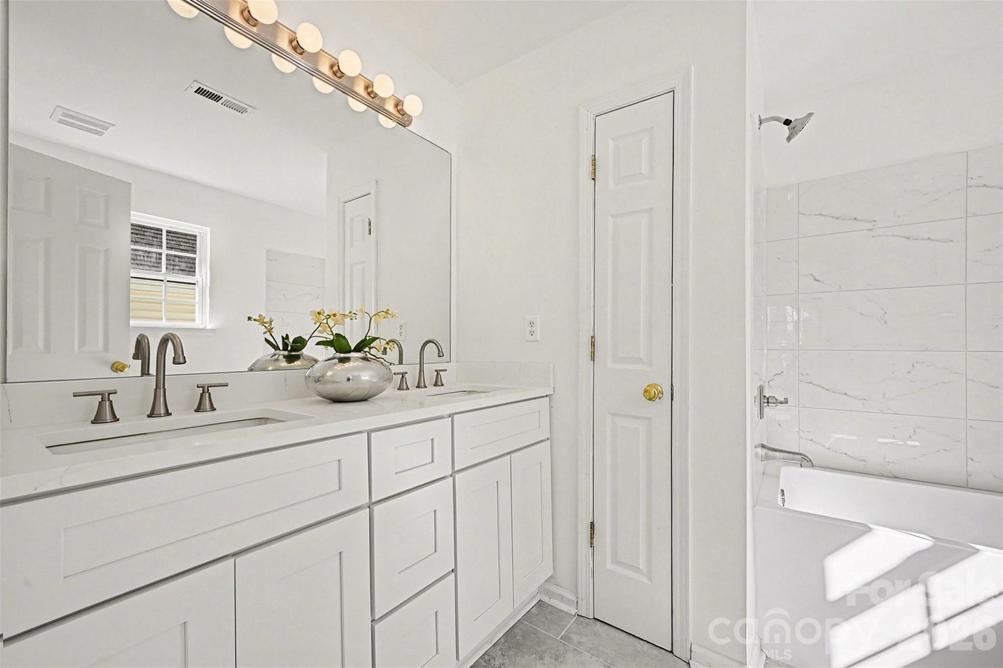 Oakbrooke - Residential