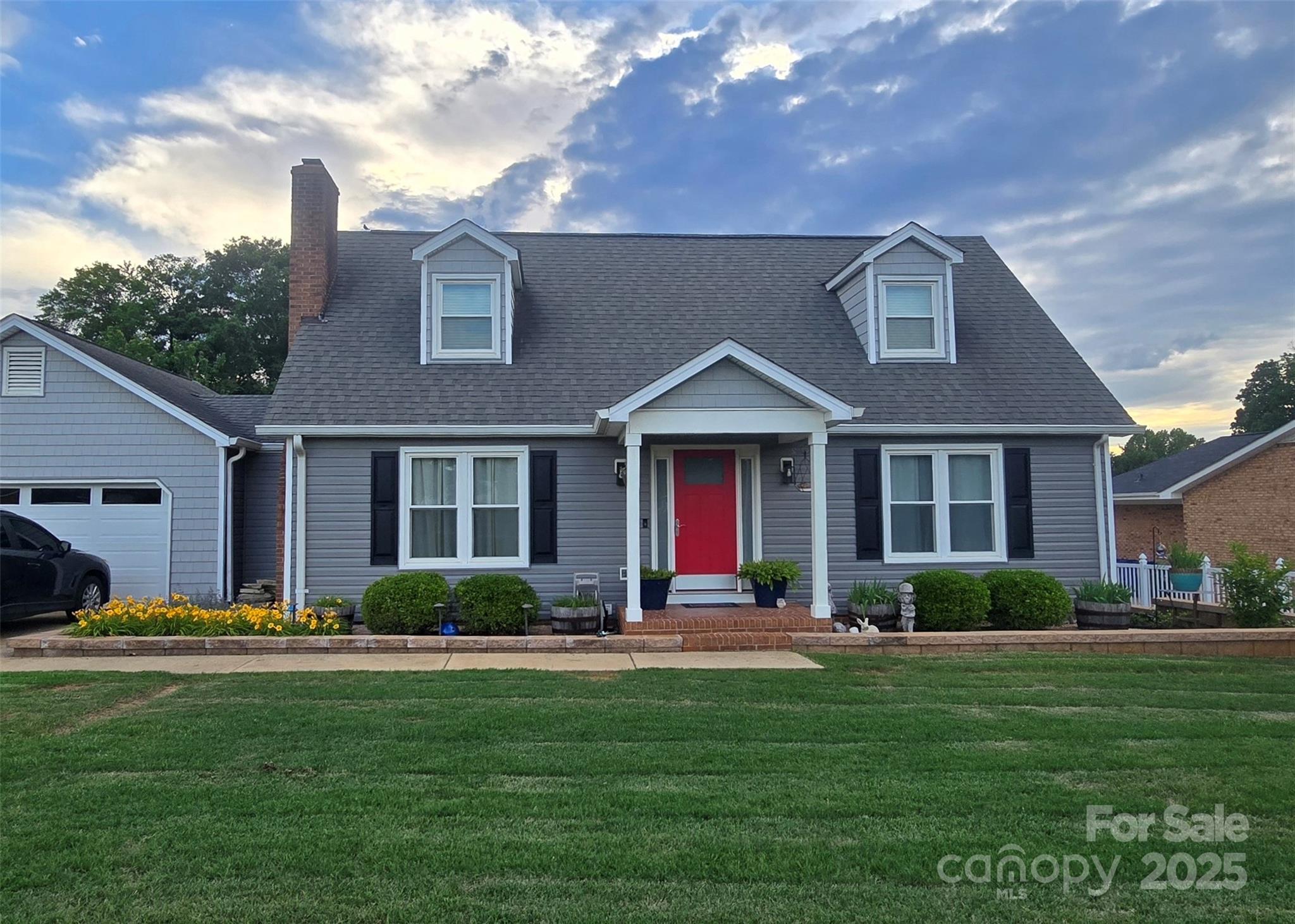 16917 Knoxwood Drive