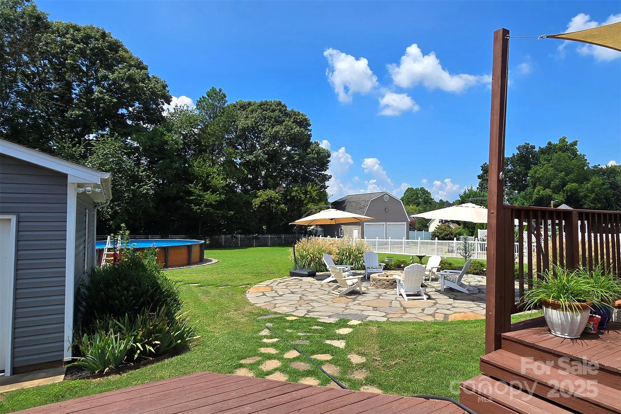 16917 Knoxwood Drive