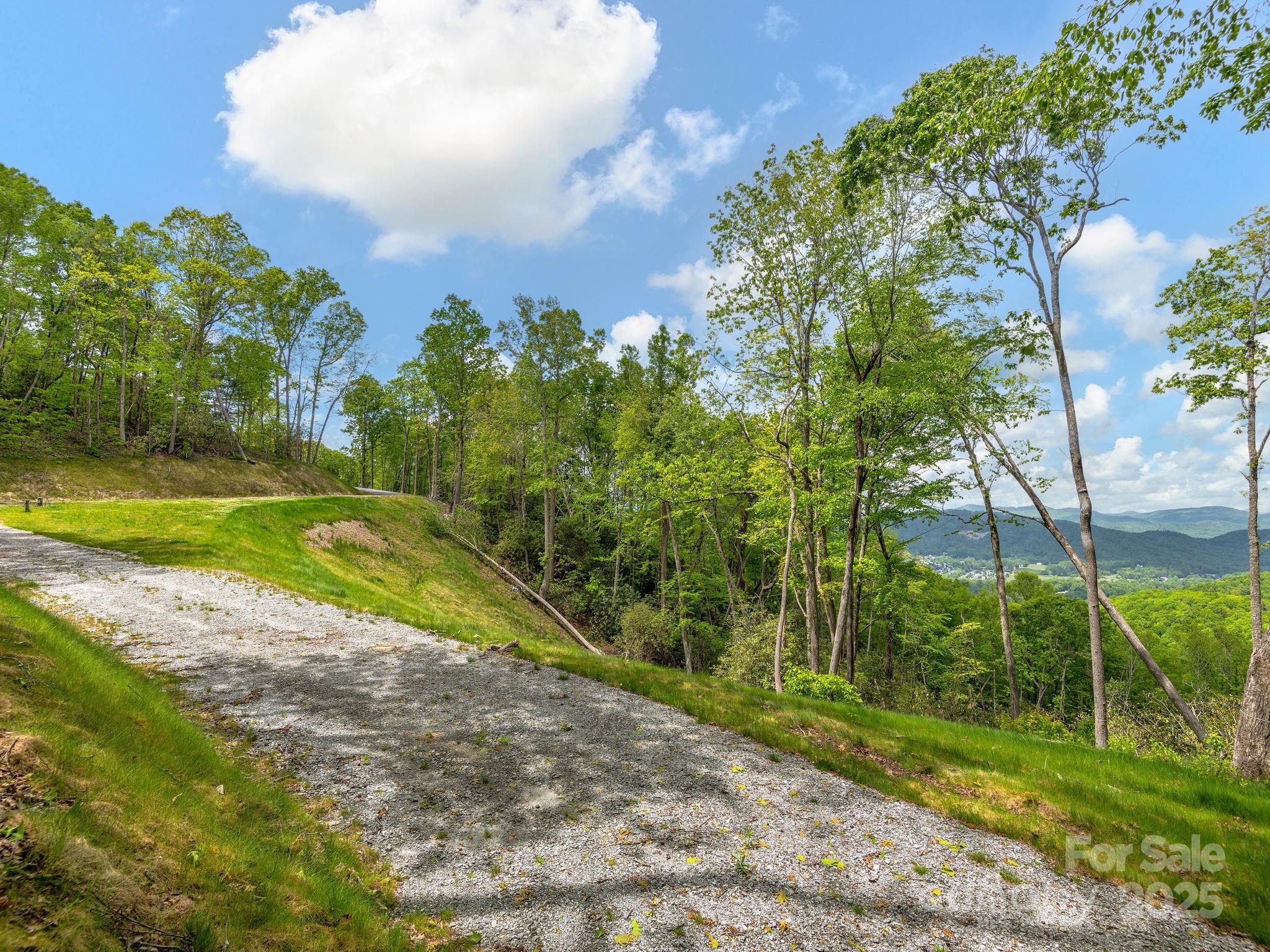 000 Hemlock Grove Trail 51