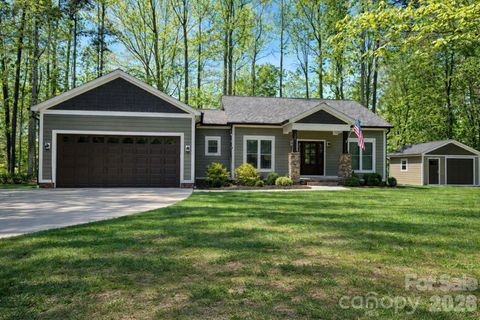 Photo of 280 Lytton Farm Road, Troutman, NC 28166 (MLS # 4370500)