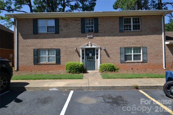 5803 HUNTING RIDGE LN APT B, CHARLOTTE, NC 28212 - Image 6c9af0c856e8e8173b9eab34b9853e3a/1084817647