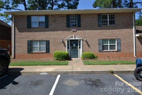 Photo of 5803 Hunting Ridge Lane #B, Charlotte, NC 28212 (MLS # 4415437)