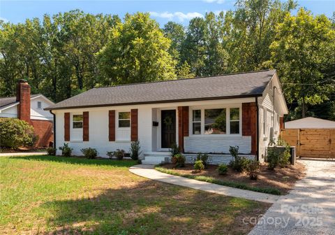 2900 Enfield Road Charlotte NC 28205