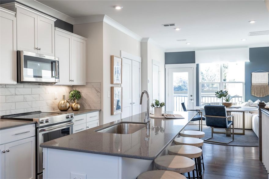 LOCATION! Gorgeous new townhome community minutes from the heart of one of Charlotte's hottest neighborhoods-Plaza Midwood. Less than a mile to dining, bars, and shopping. Only 3.5 miles to the heart of uptown and less than 1 mile from 277. Boutique neighborhood nestled right between the two hottest roads-Central and Commonwealth Ave's! All of the upgraded features and finishes you would expect in your upscale, modern townhome. Premium Spectrum cable and internet package INCLUDED in the HOA payment!
Schedule your showing today to view these hot properties!