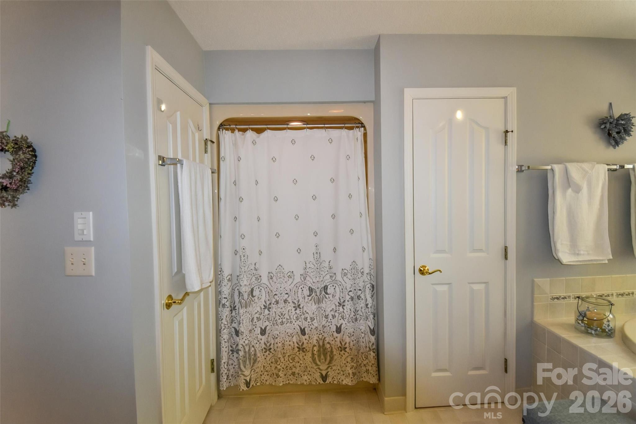 Whiskey Creek II - Residential