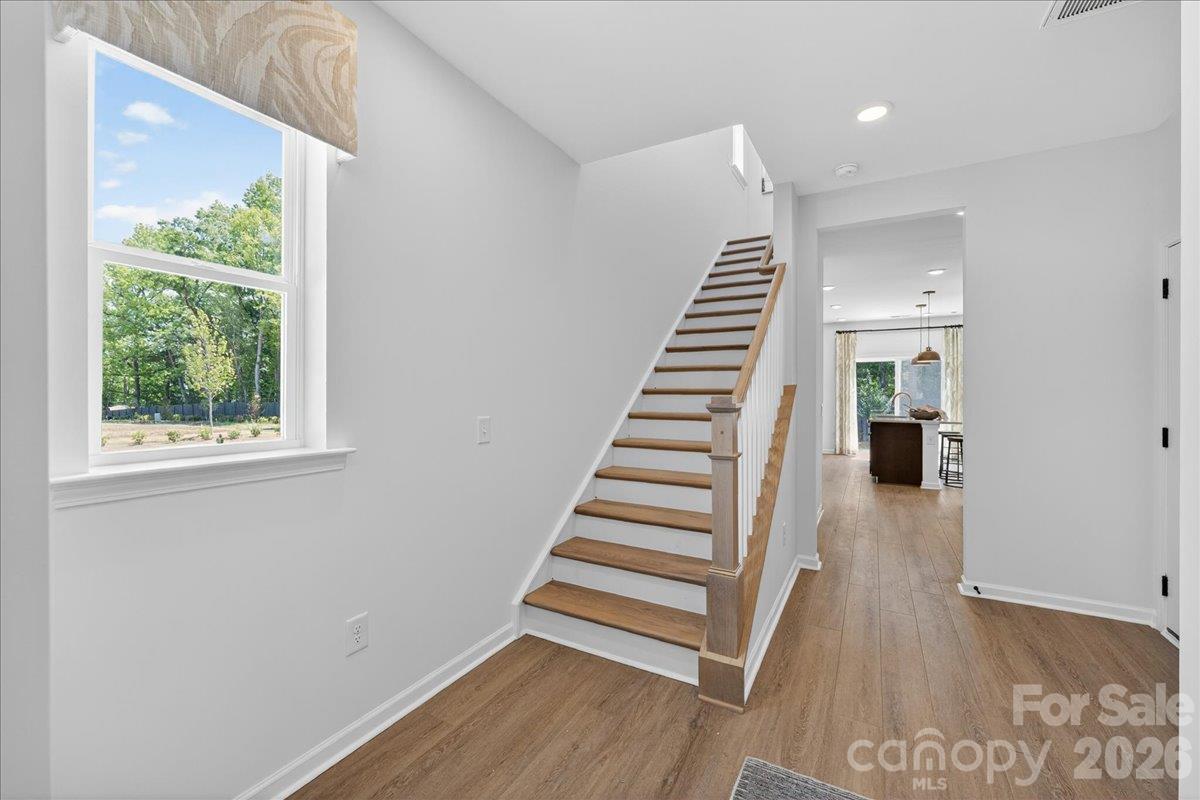 7225 Matlock Court