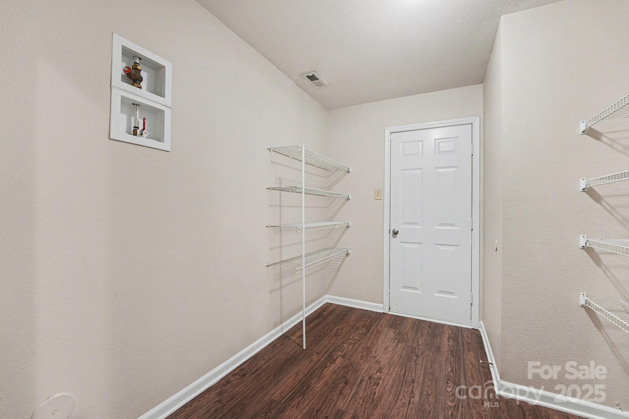 Kelly Woods - Residential