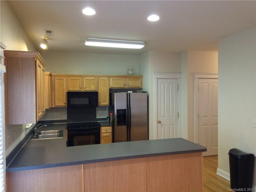 Old Stone Crossing - Residential Lease