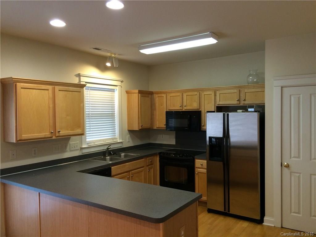 Old Stone Crossing - Residential Lease