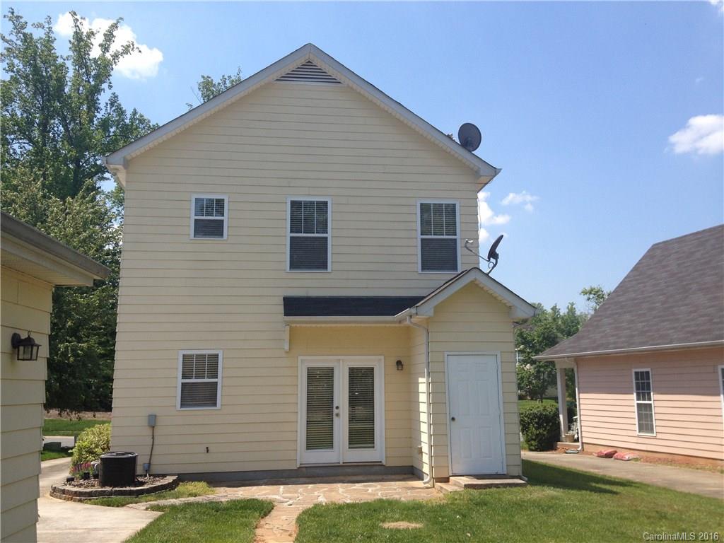 Old Stone Crossing - Residential Lease