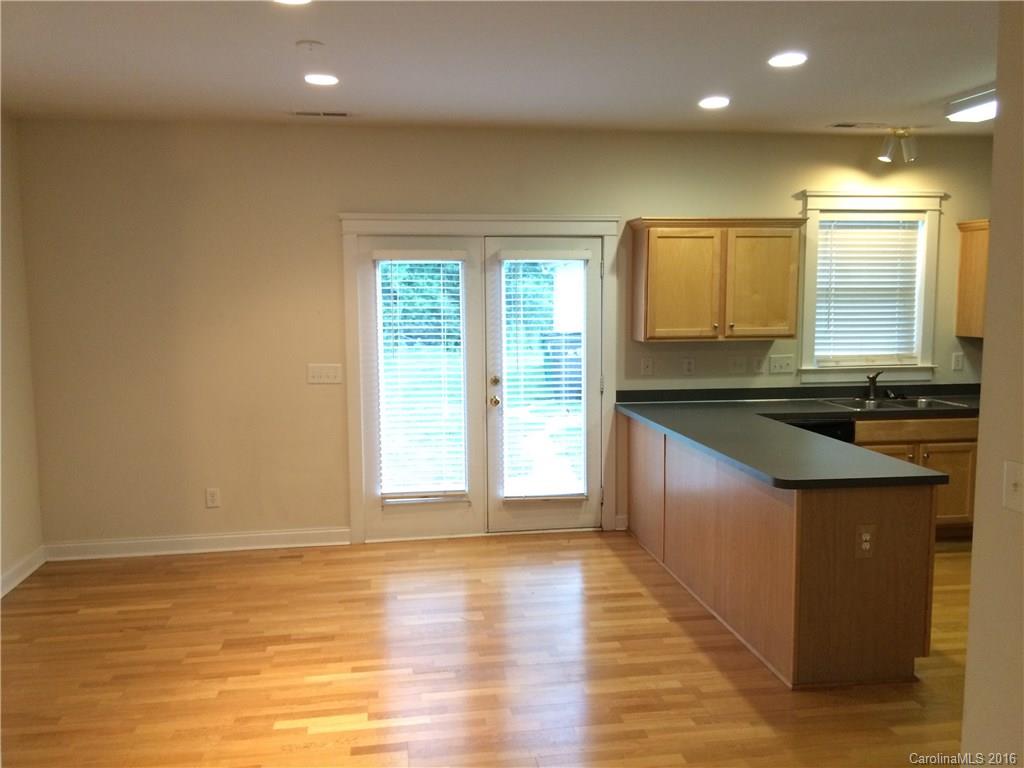 Old Stone Crossing - Residential Lease