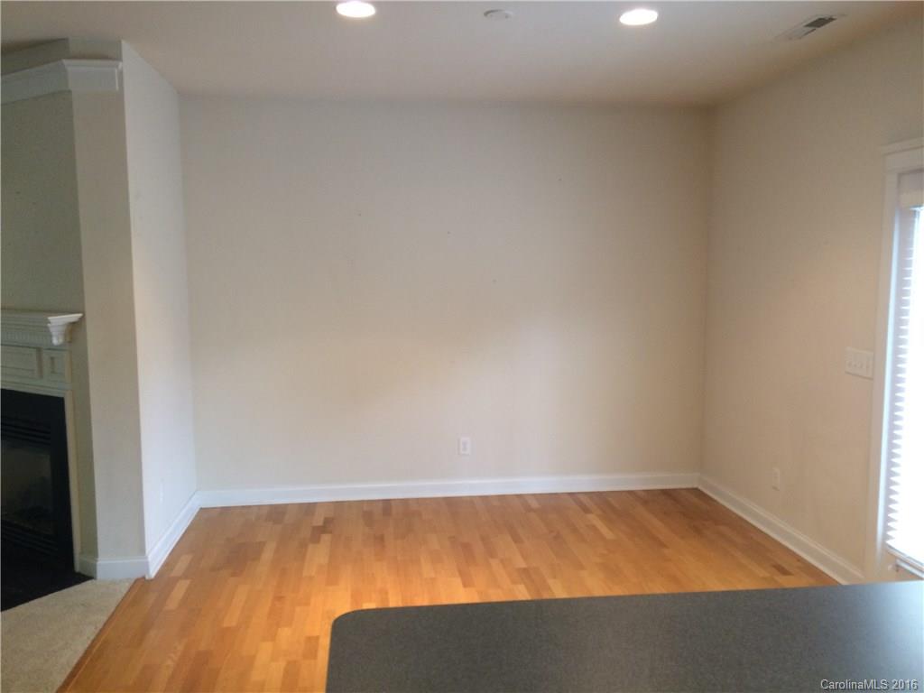 Old Stone Crossing - Residential Lease