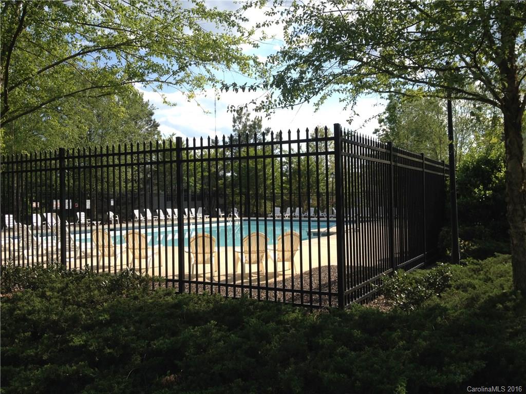 Old Stone Crossing - Residential Lease