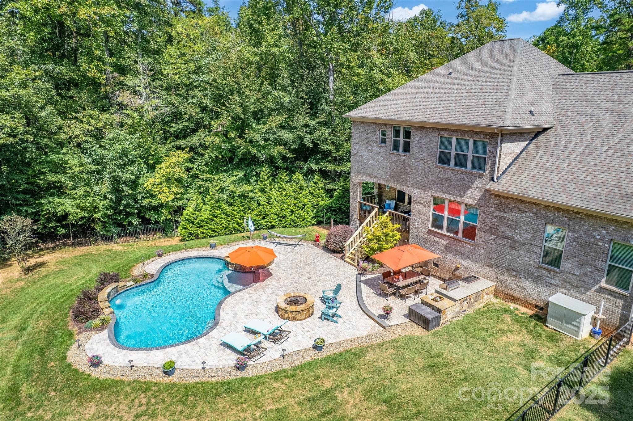 2104 Sweet Clover Way