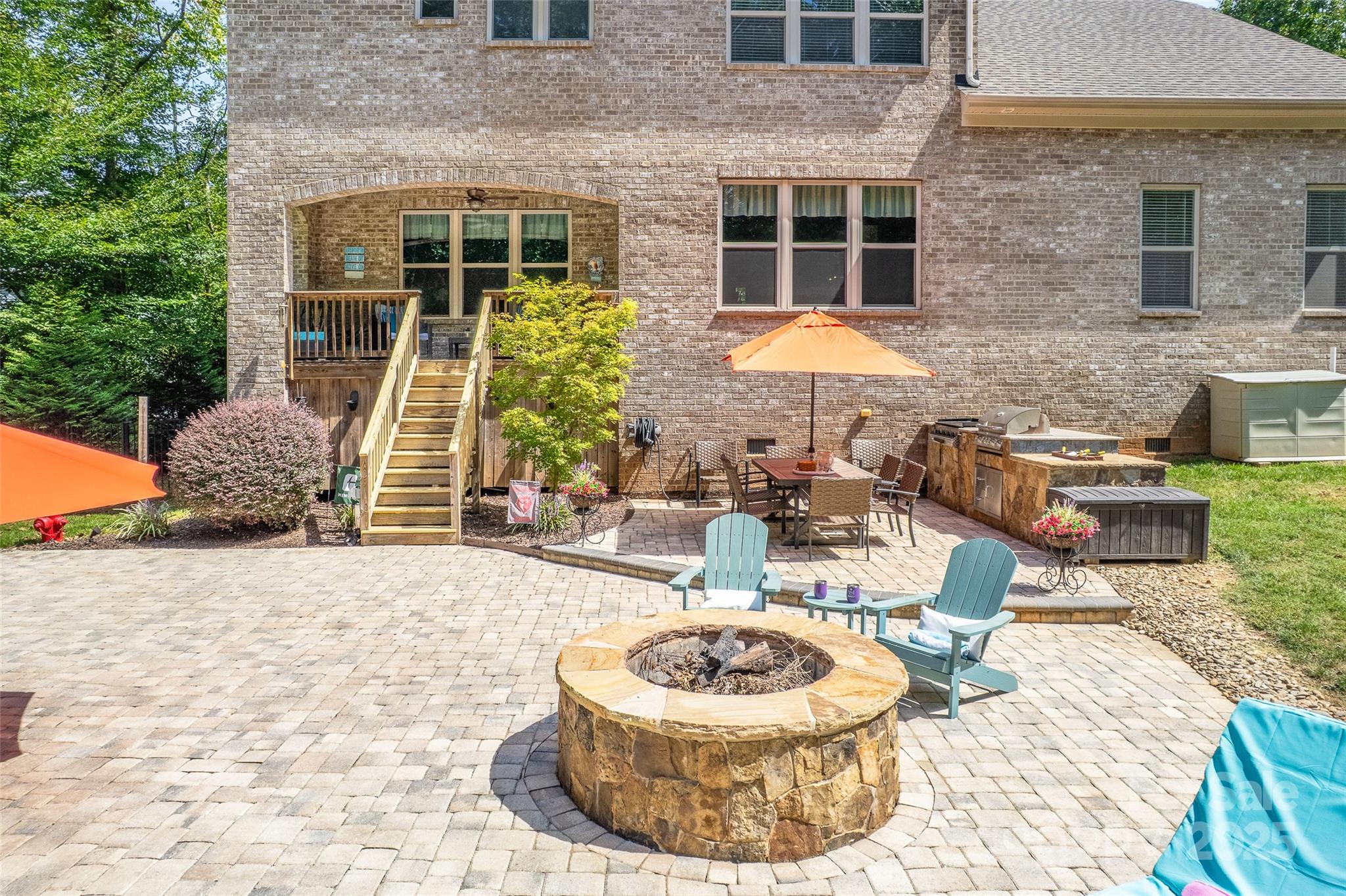 2104 Sweet Clover Way