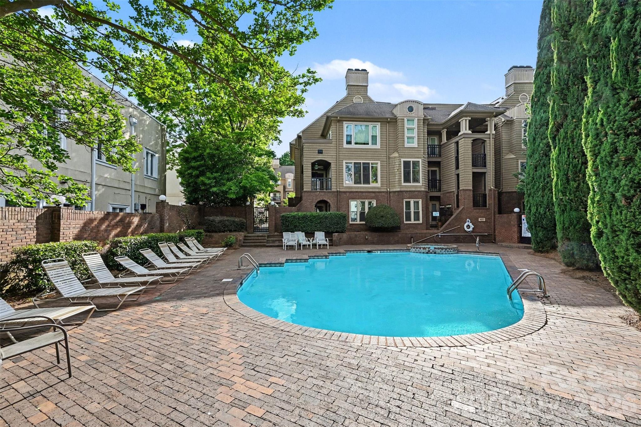 Latta Square - Residential