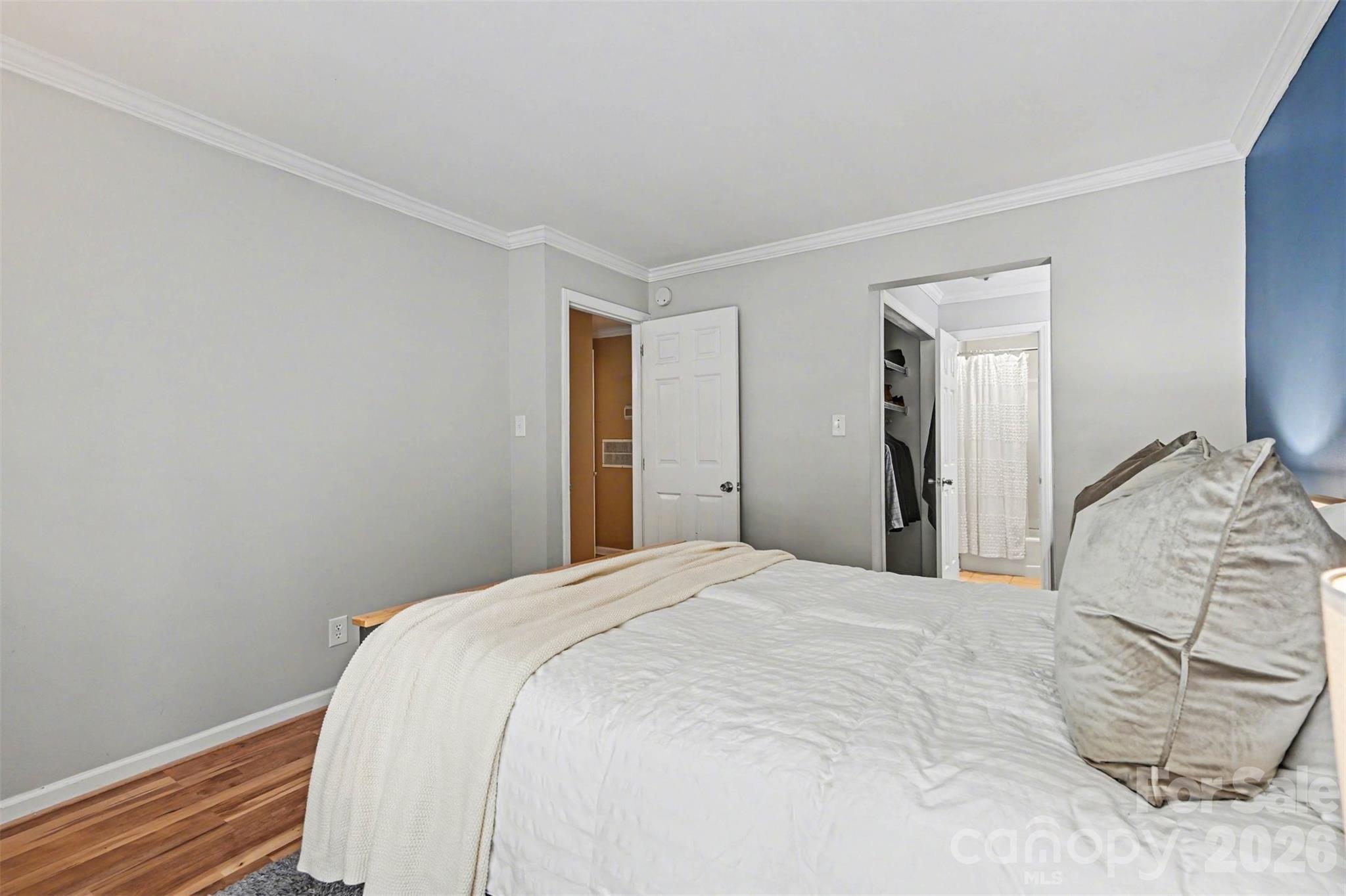 Latta Square - Residential
