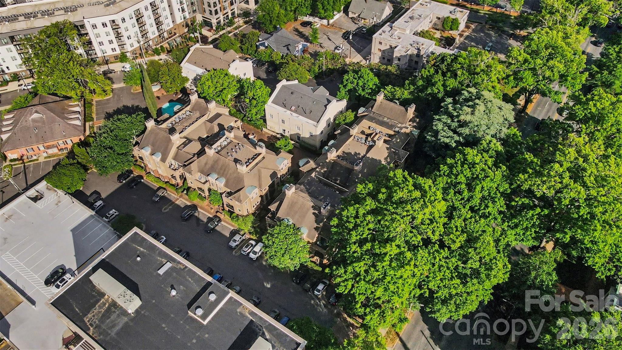 Latta Square - Residential