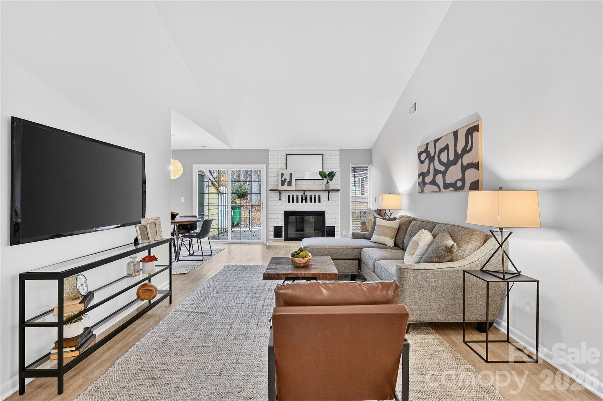 1047 Sardis Cove Drive