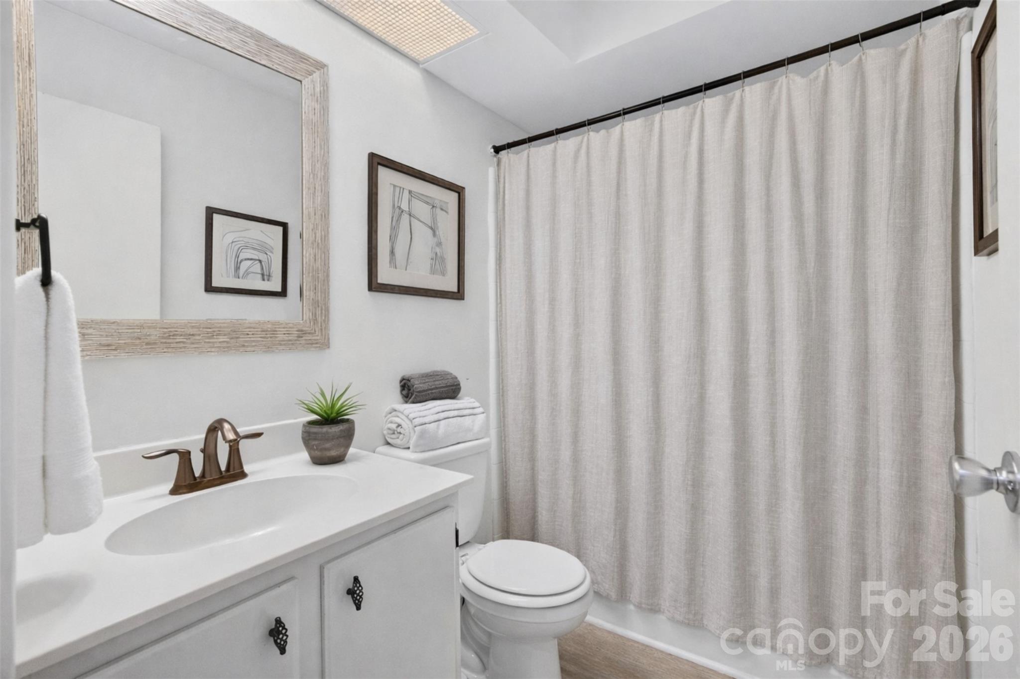 Sardis Cove - Residential