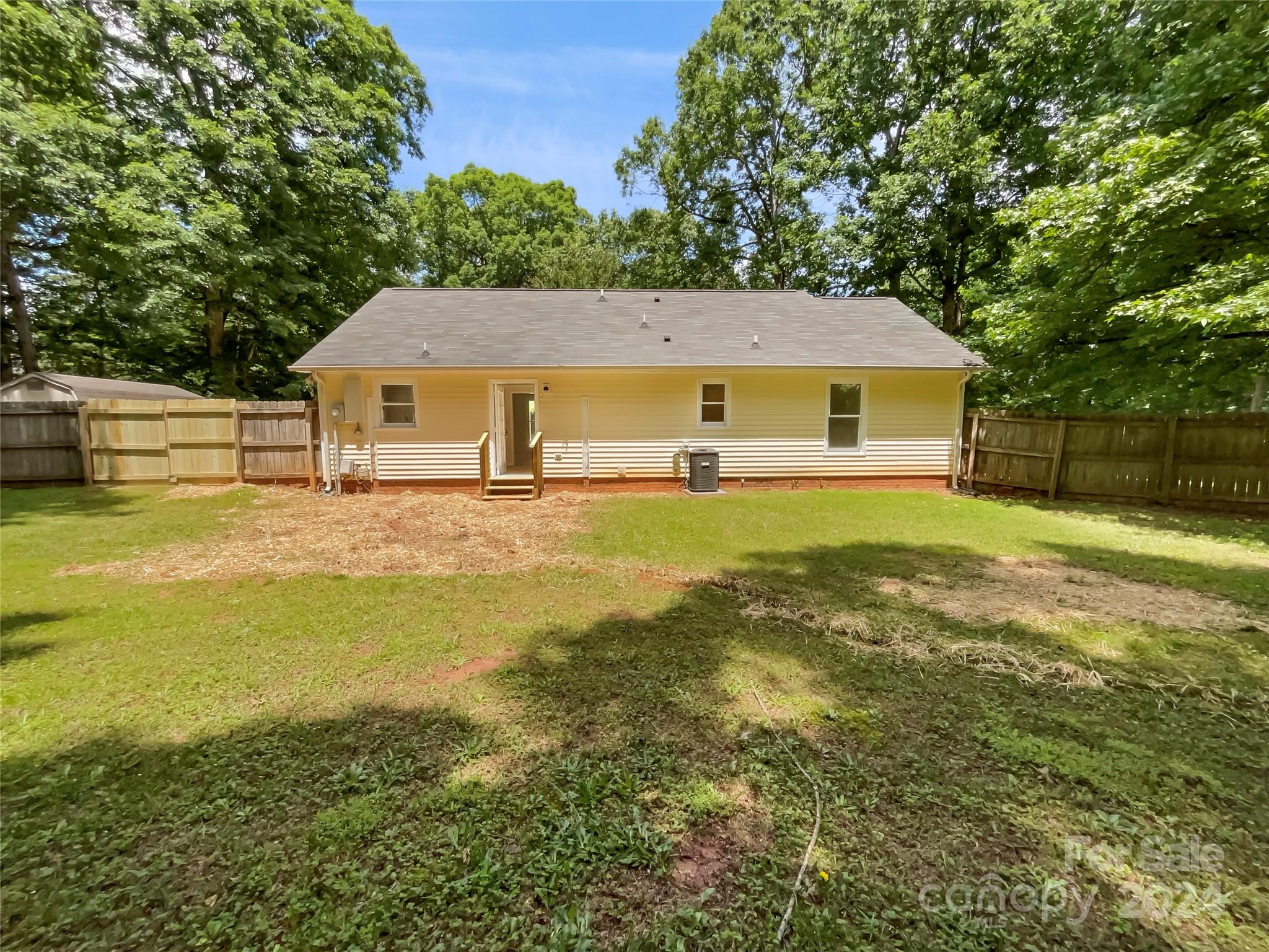 Hickory Creek - Residential