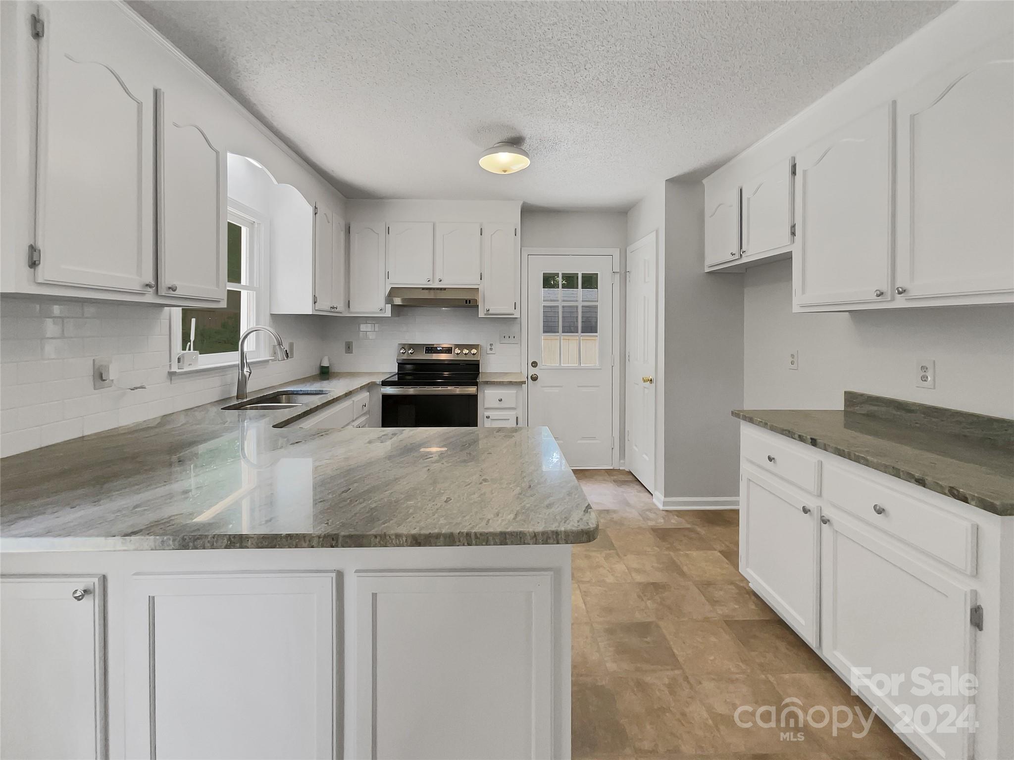 Hickory Creek - Residential