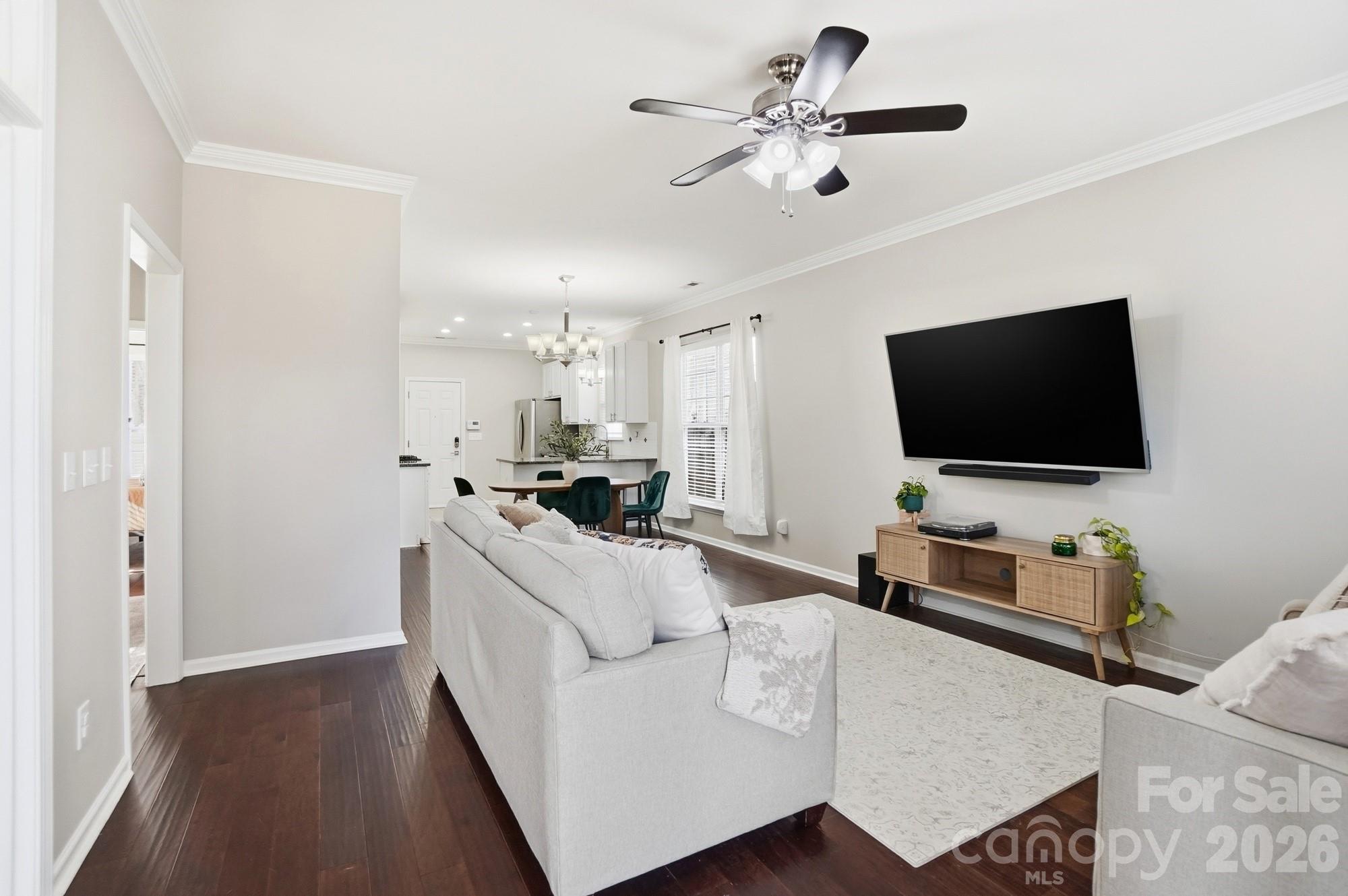 1905 Stroud Park Court