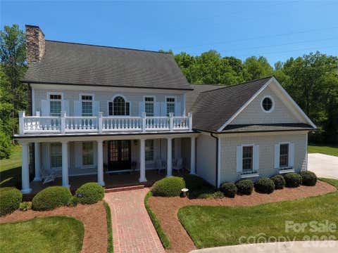 Photo of 745 Saint Andrews Road, Statesville, NC 28625 (MLS # 4412530)