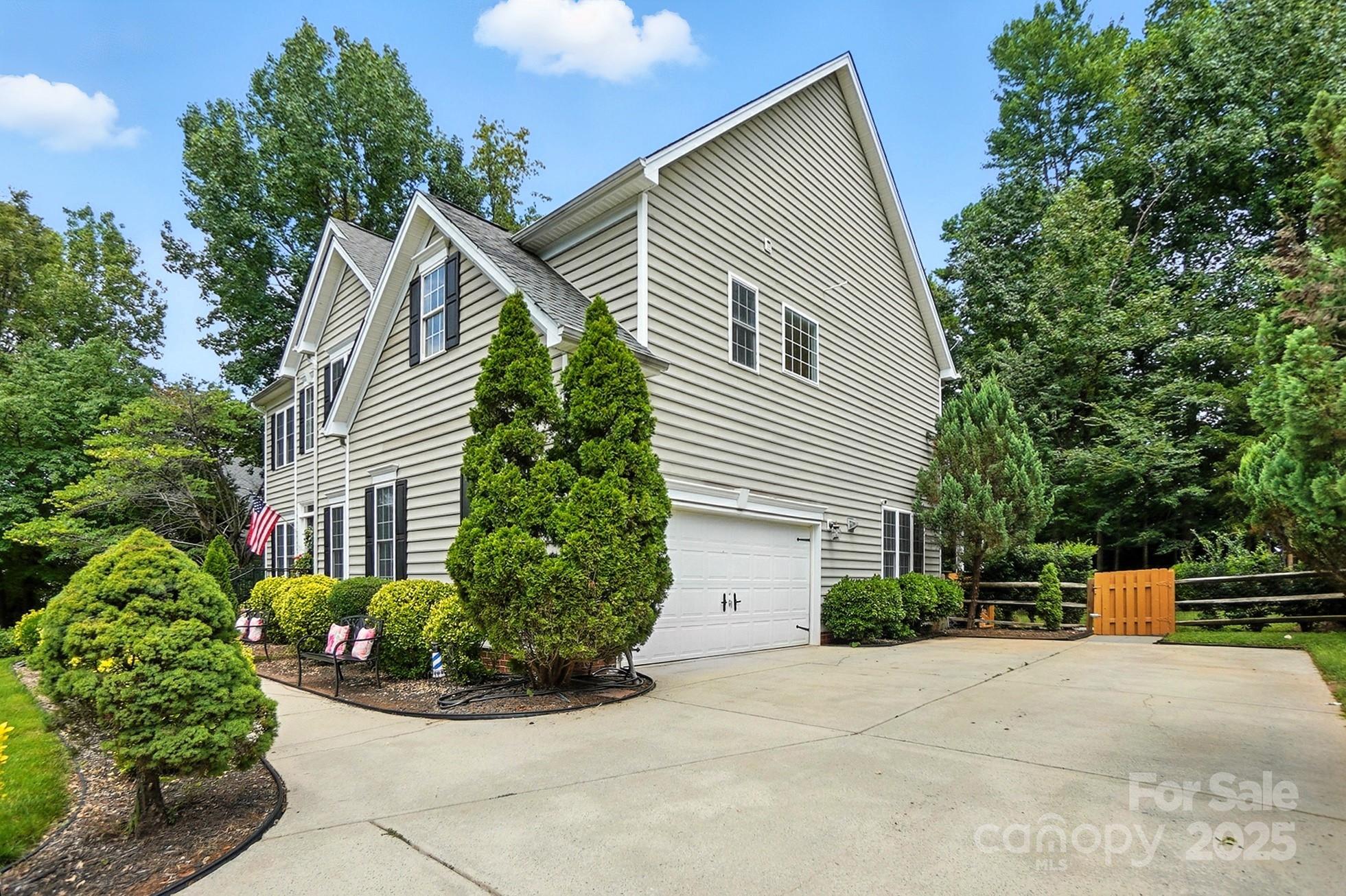 7929 Harrington Woods Road 6