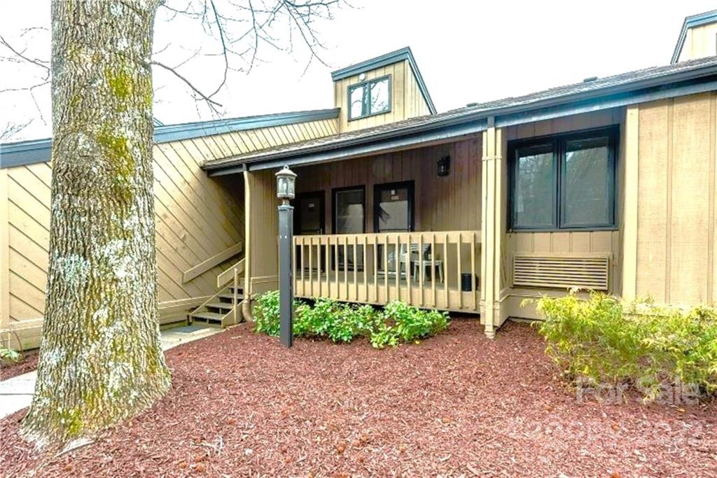 Rumbling Bald on Lake Lure - Residential