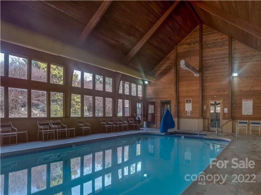 Rumbling Bald on Lake Lure - Residential