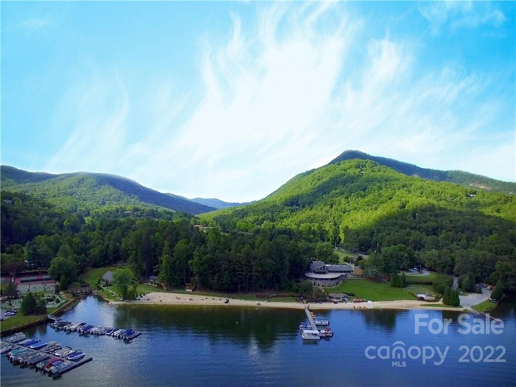 Rumbling Bald on Lake Lure - Residential