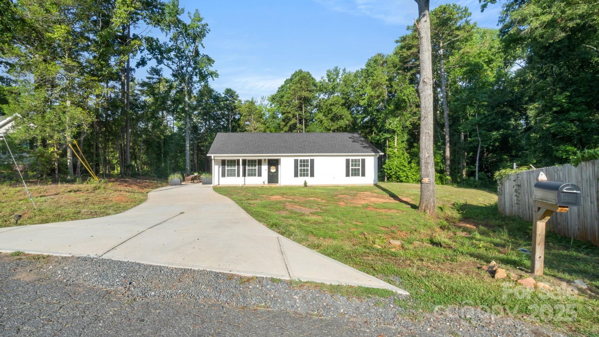 5554 Hillsdale Drive