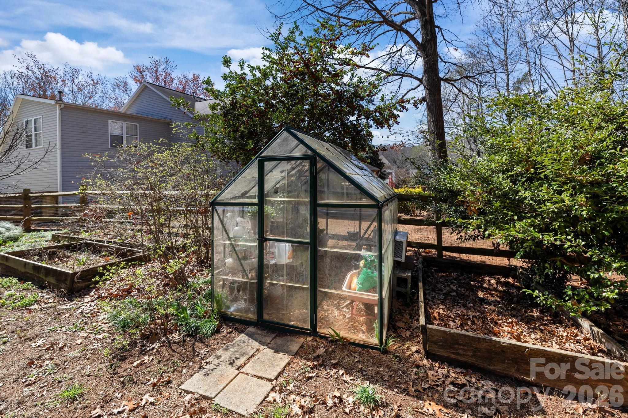 Wiltshire Manor - Residential