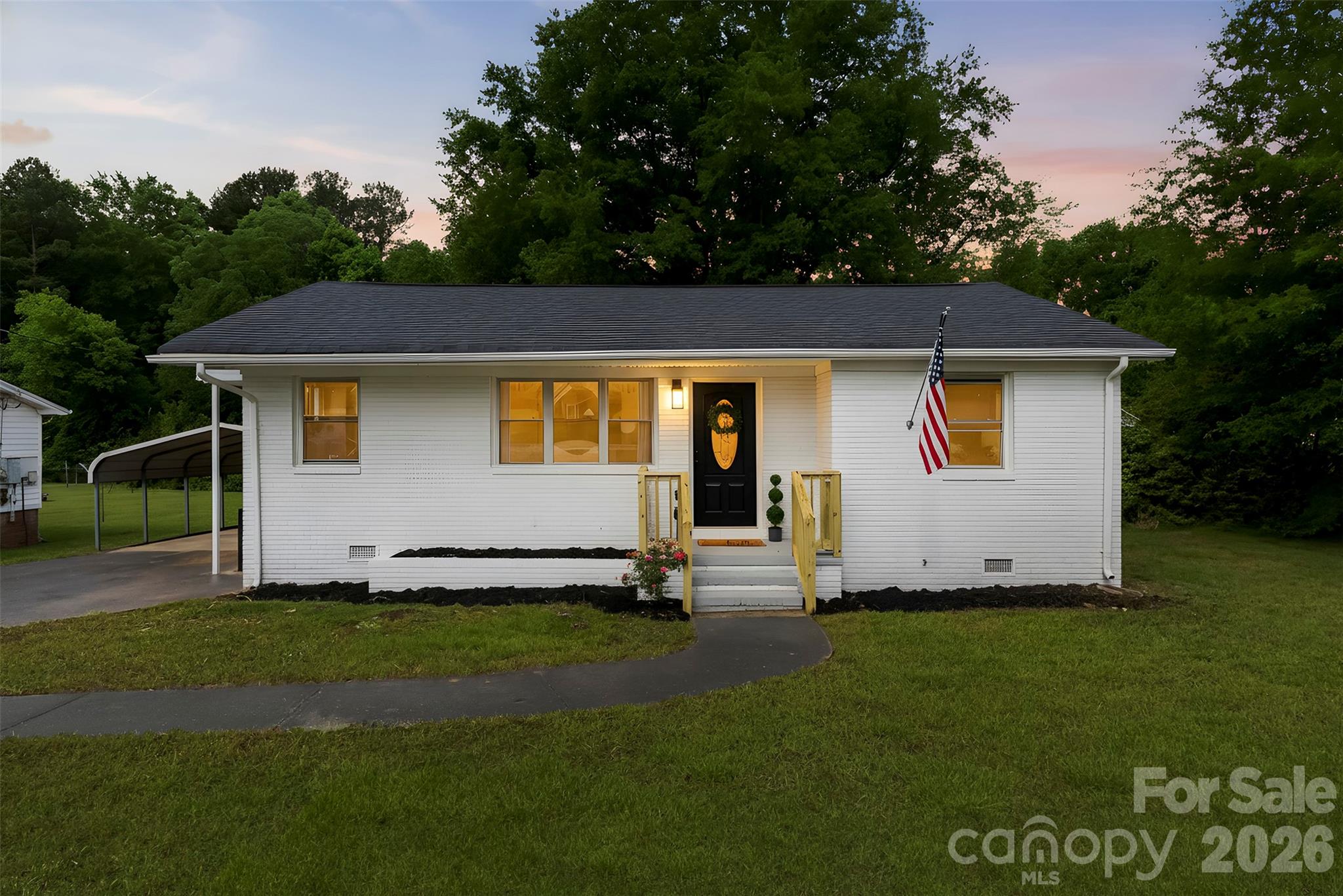 3811 Little Mountain Road