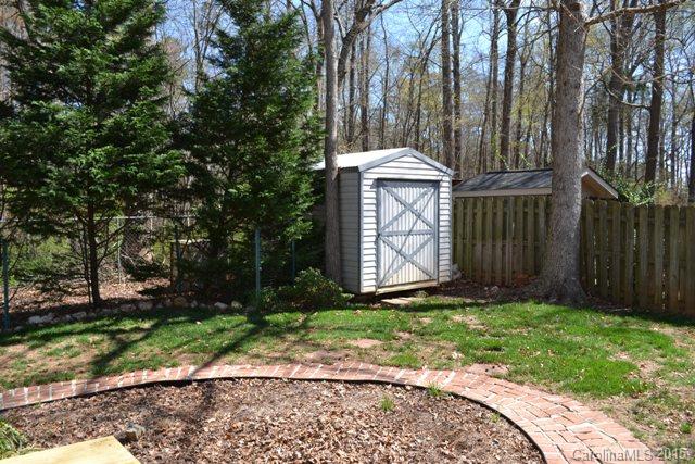 Oakhurst - Residential