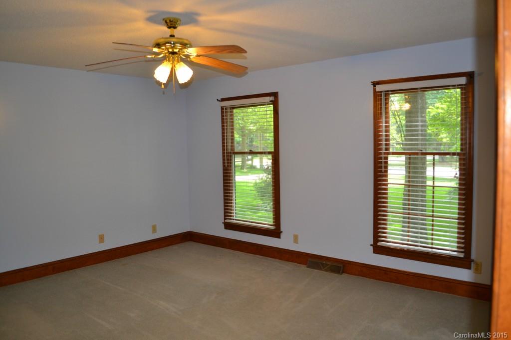 Oakhurst - Residential